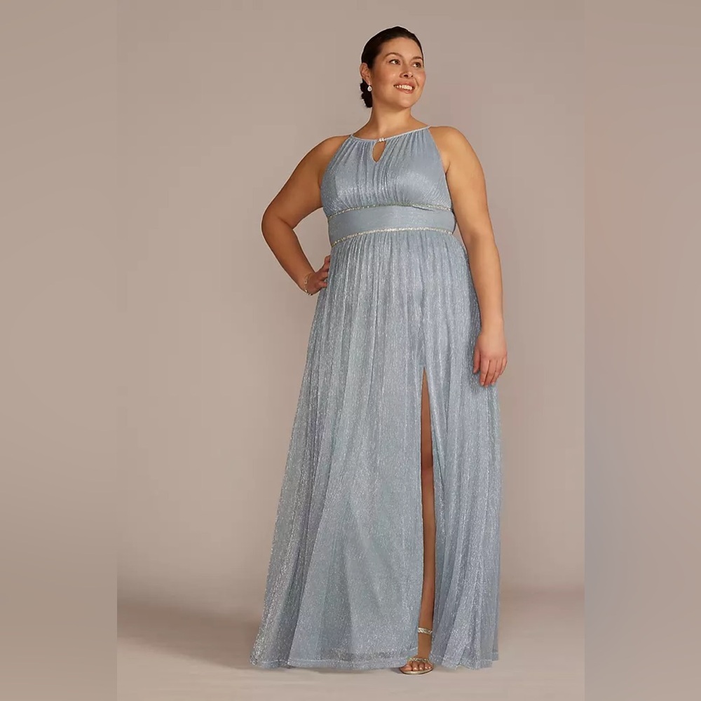 Elegant Blue Evening Gown